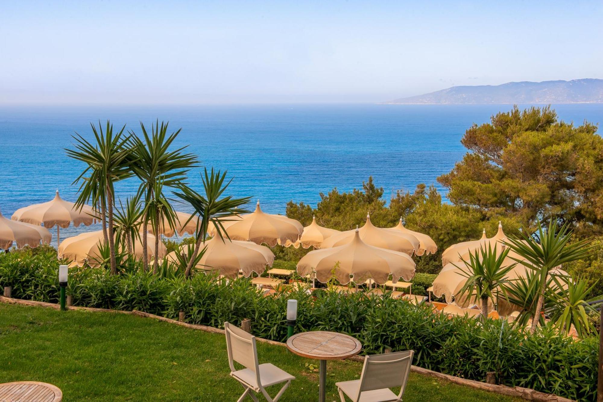 Boutique Hotel Torre Di Cala Piccola ポルト・サント・ステーファノ エクステリア 写真