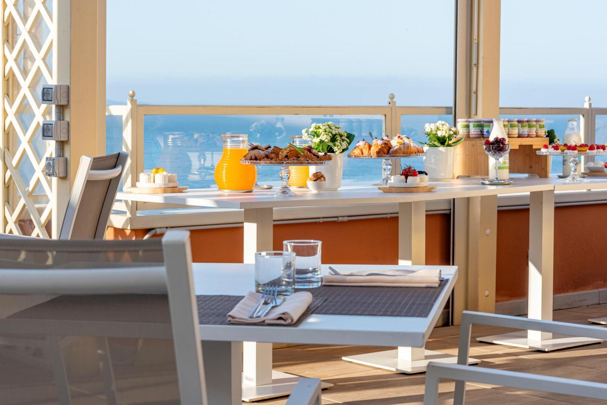 Boutique Hotel Torre Di Cala Piccola ポルト・サント・ステーファノ エクステリア 写真