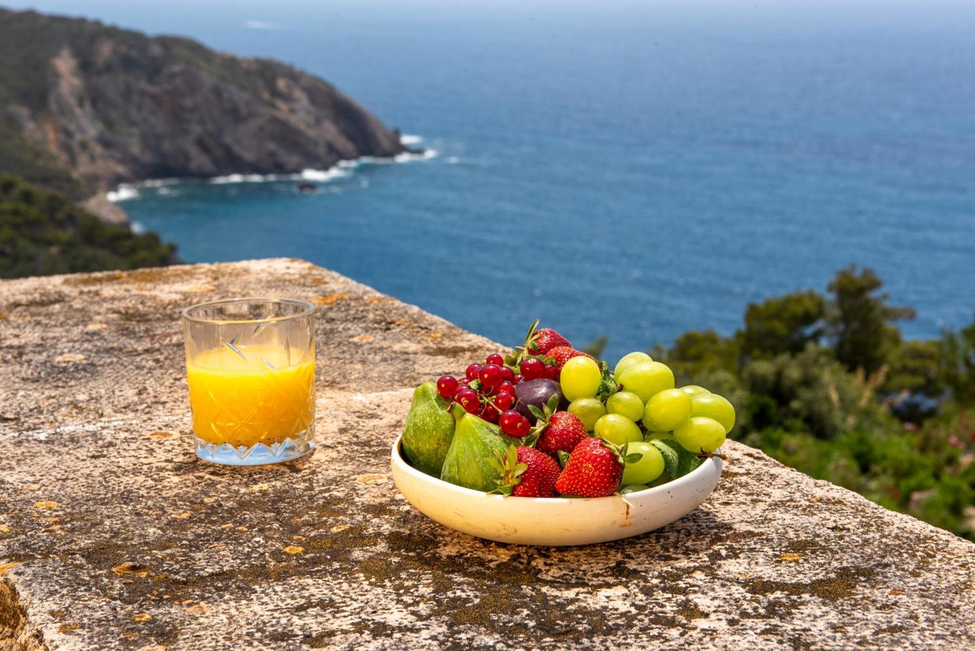 Boutique Hotel Torre Di Cala Piccola ポルト・サント・ステーファノ エクステリア 写真
